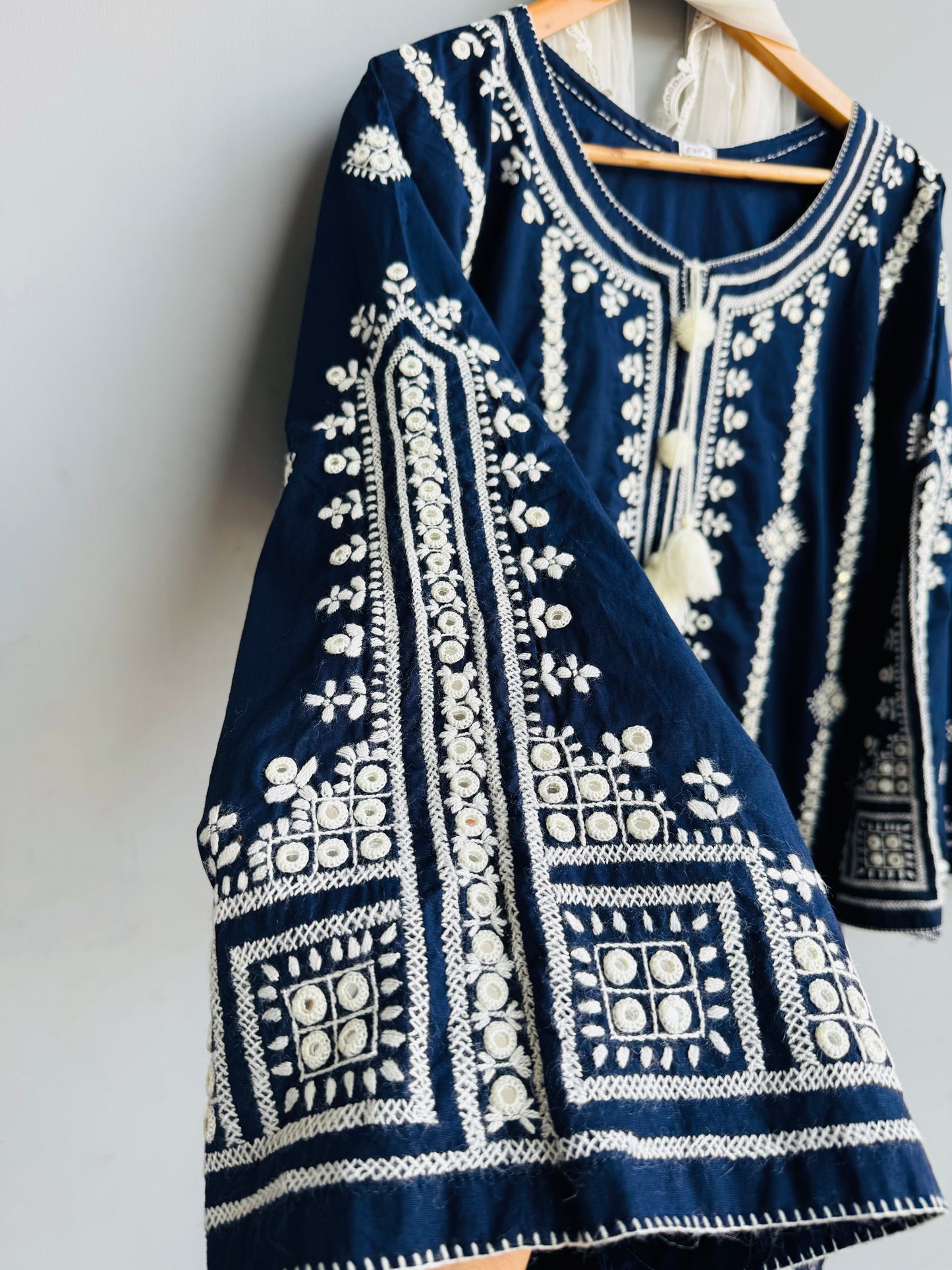 Nazaakat - 2Pc Hand Embroidered Suit