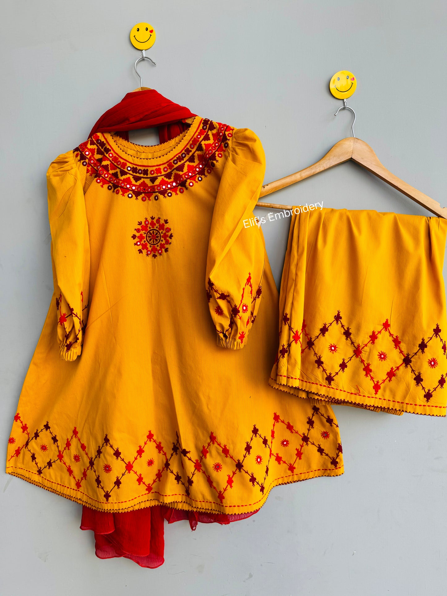Noor & Nazaakat – Mom & Me Edit - 3Pc Ready to Wear