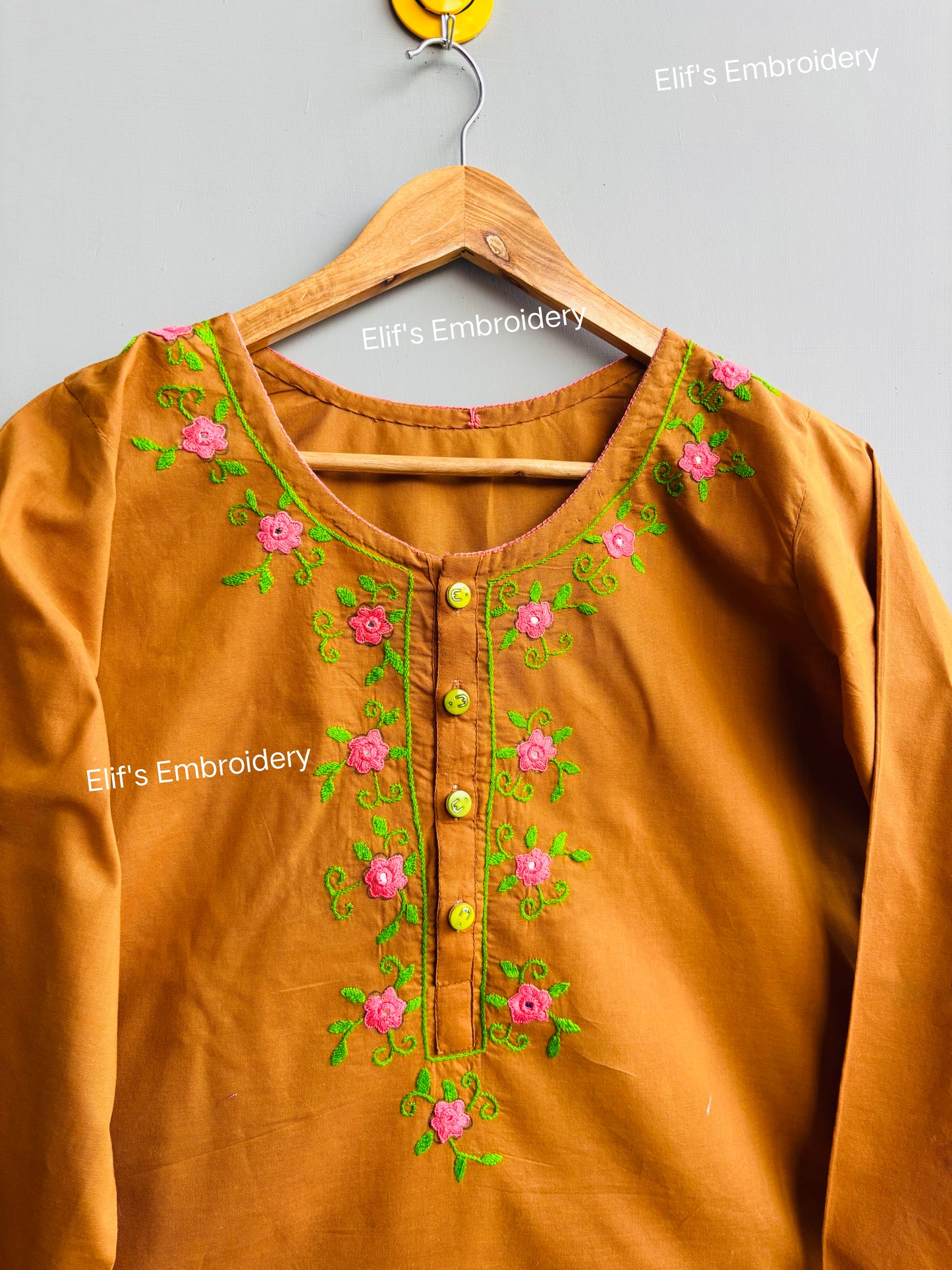 Zarlish - 2Pc Hand Embroidered Suit