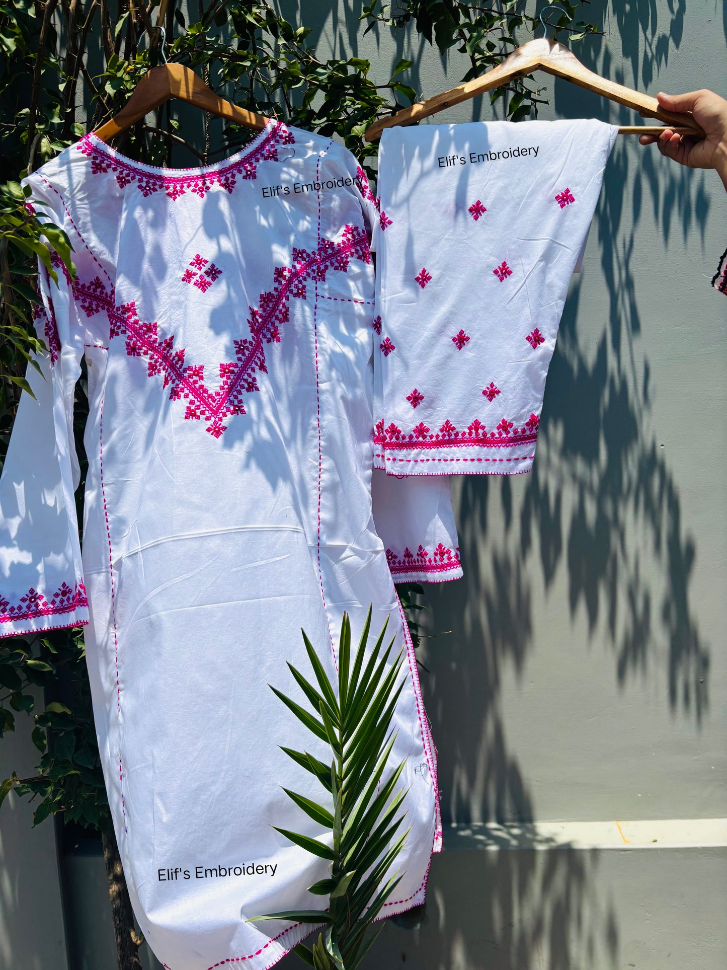 Aurelia - 2Pc Hand Embroidered Suit