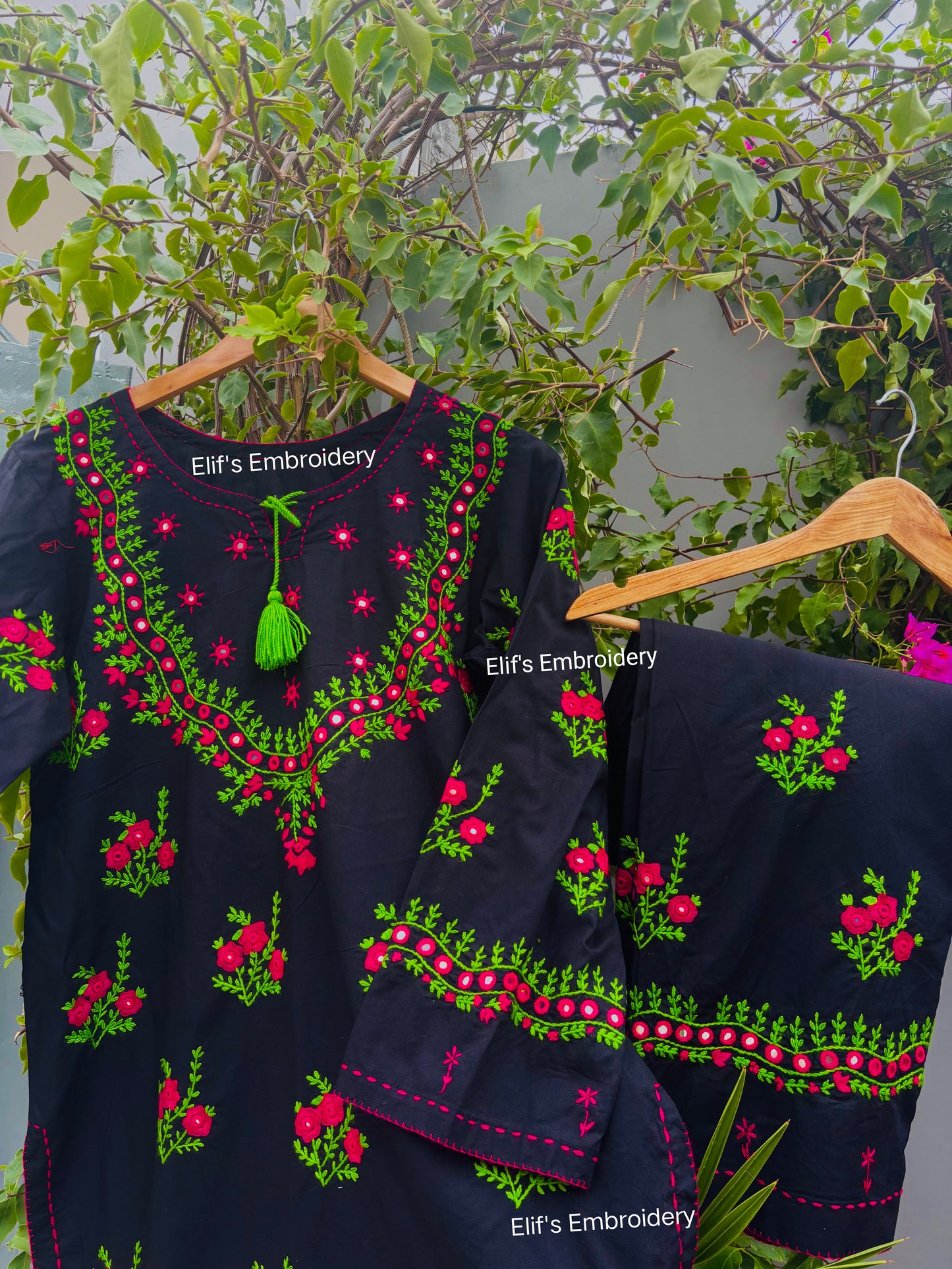 Noor-e-Rang - 2Pc Hand Embroidered Suit