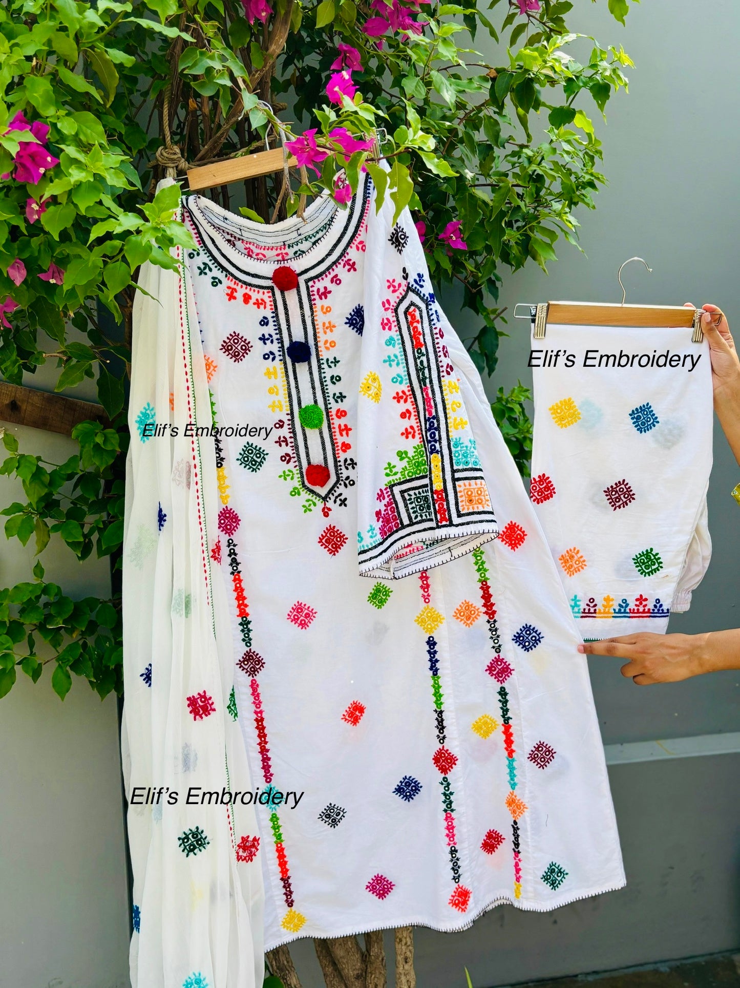 Lamees - 3PC Hand Embroidered Suit