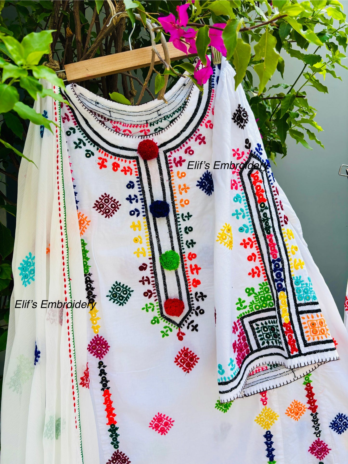 Lamees - 3PC Hand Embroidered Suit