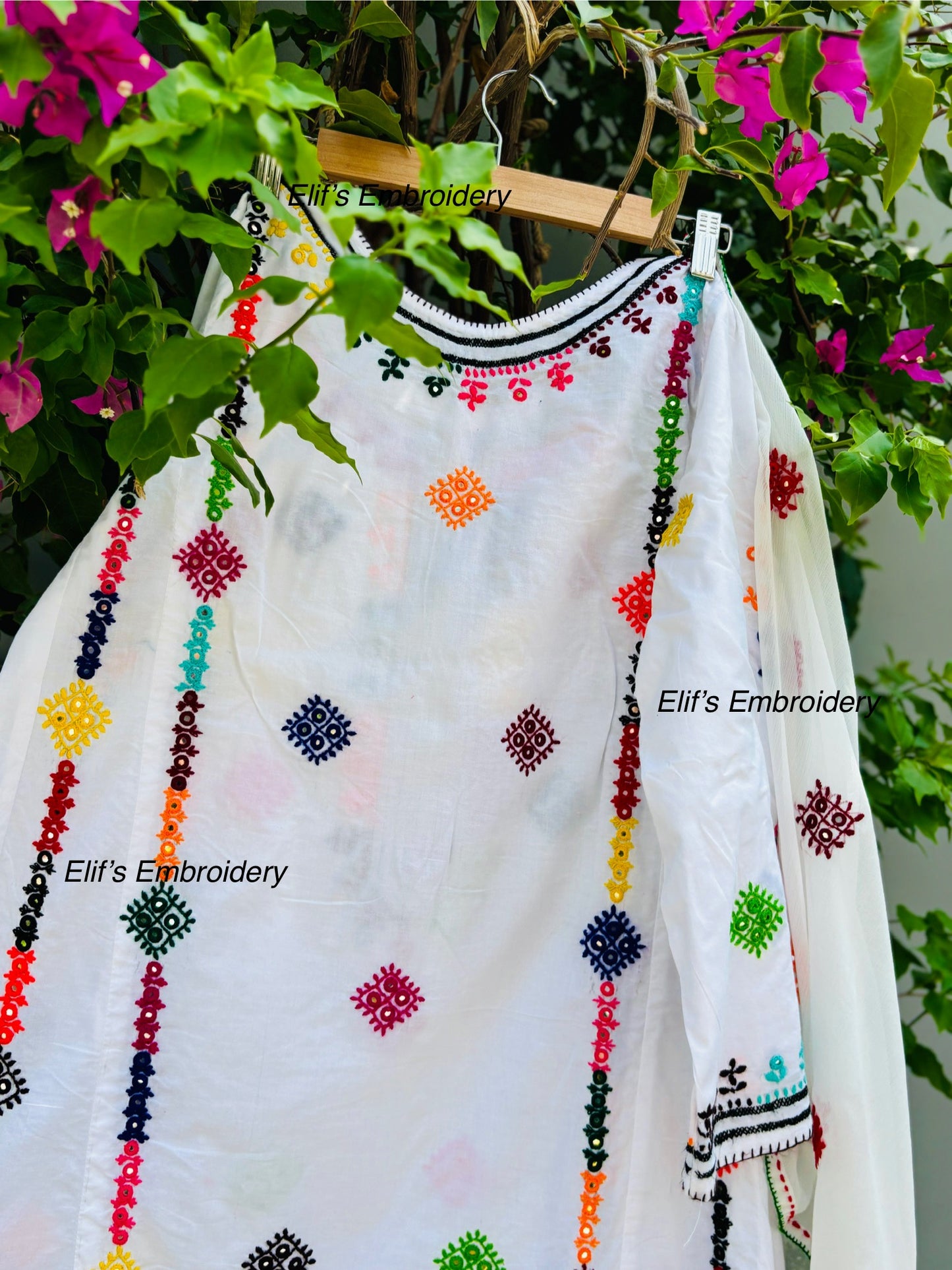 Lamees - 3PC Hand Embroidered Suit