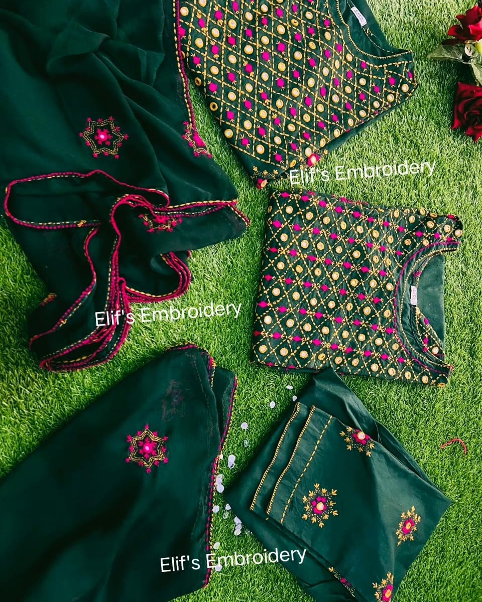 Gul-e-Zaitoon - 3Pc Hand Embroidered Suit