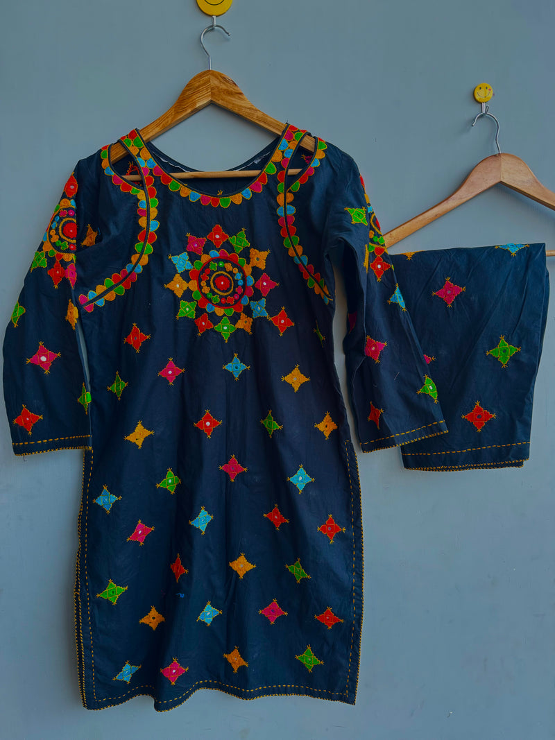 Rangrezan - Hand Embroidered 2PC Suit
