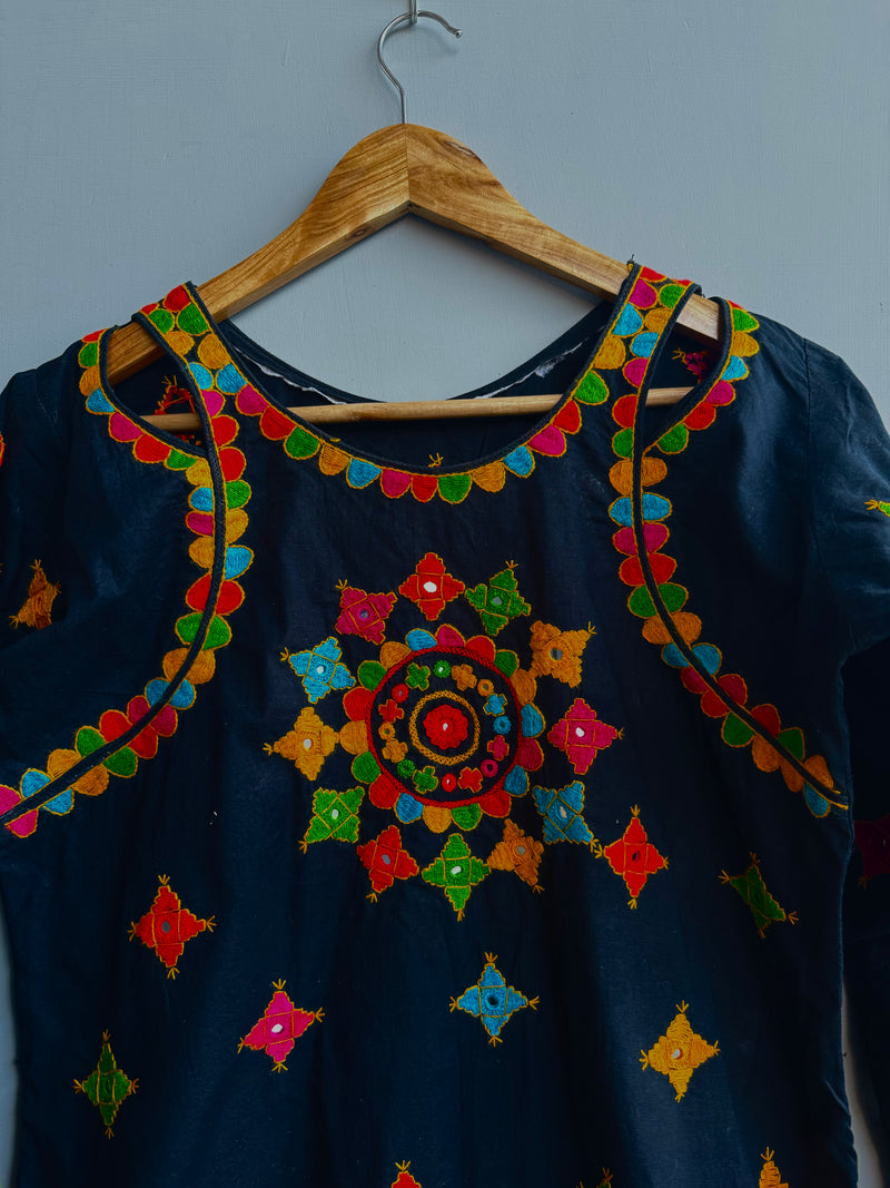Rangrezan - Hand Embroidered 2PC Suit