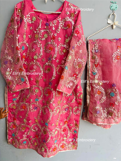 Zohaina - 2Pc Hand Embroidered Organza Suit