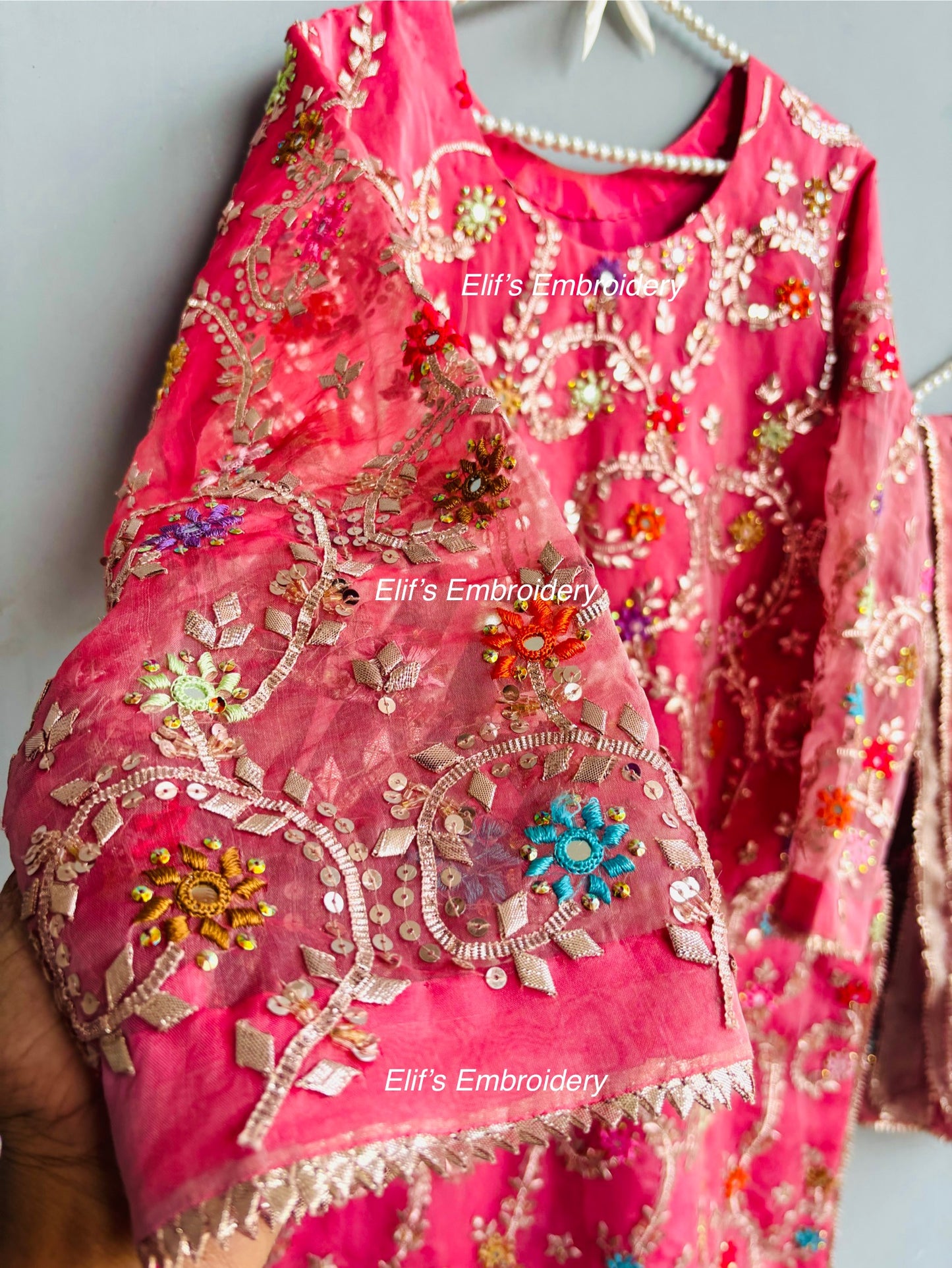 Zohaina - 2Pc Hand Embroidered Organza Suit