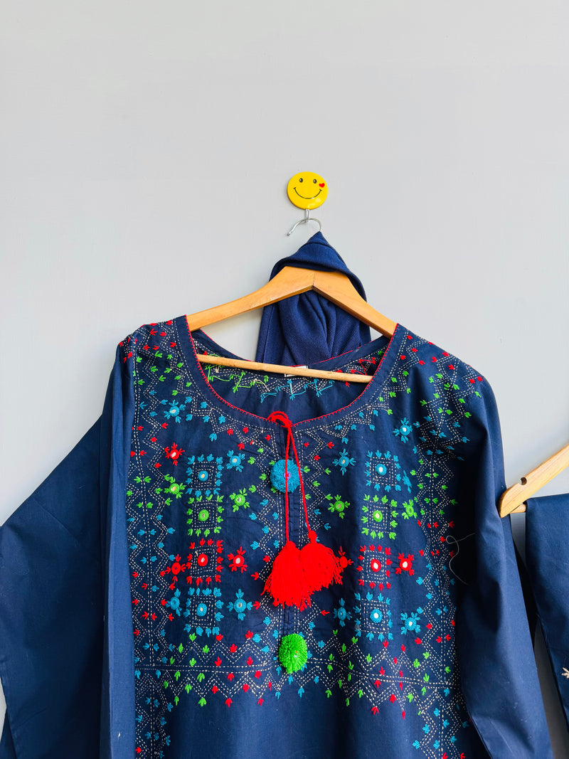 RangReet = Hand Embroidered Kacha Tanka 2pc Suit