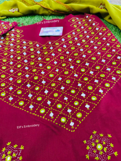 Mehr-e-Noor - Hand Embroidered 3Pc Suit
