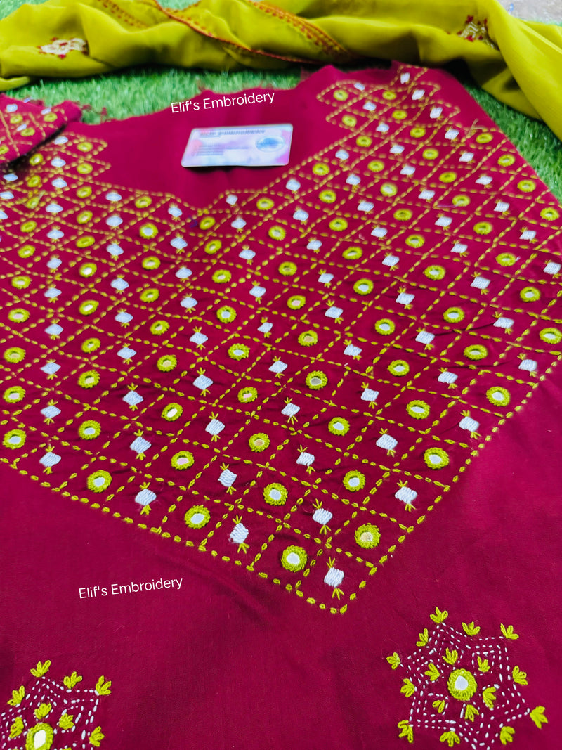 Mehr-e-Noor - Hand Embroidered 3Pc Suit