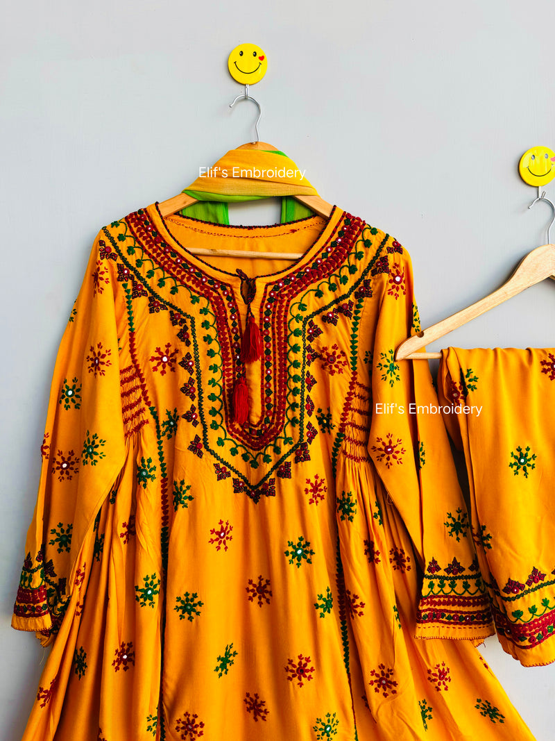 Zarq e Gul - 3Pc Hand Embroidered Suit