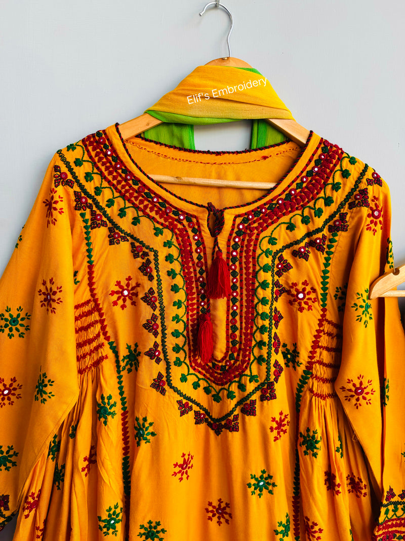 Zarq e Gul - 3Pc Hand Embroidered Suit