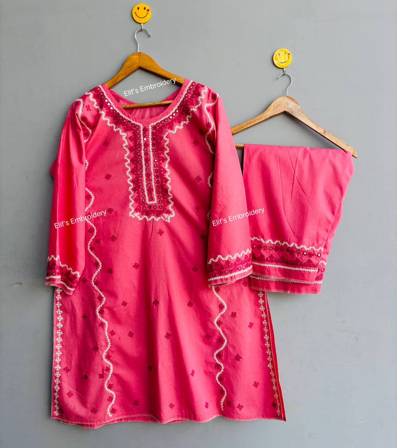 Rangrez Riwaayat - 2Pc Hand Embroidered suit