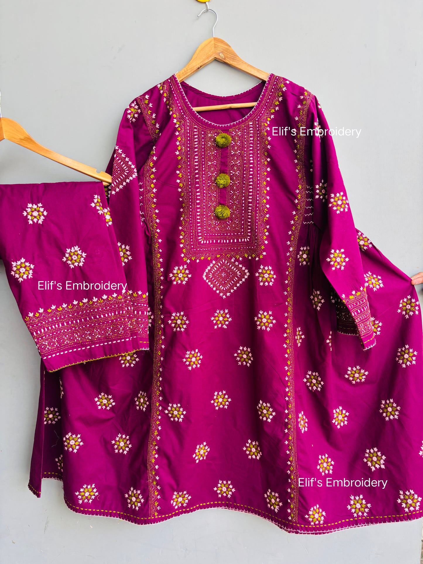 Ranihaar - 2Pc Hand Embroidered suit