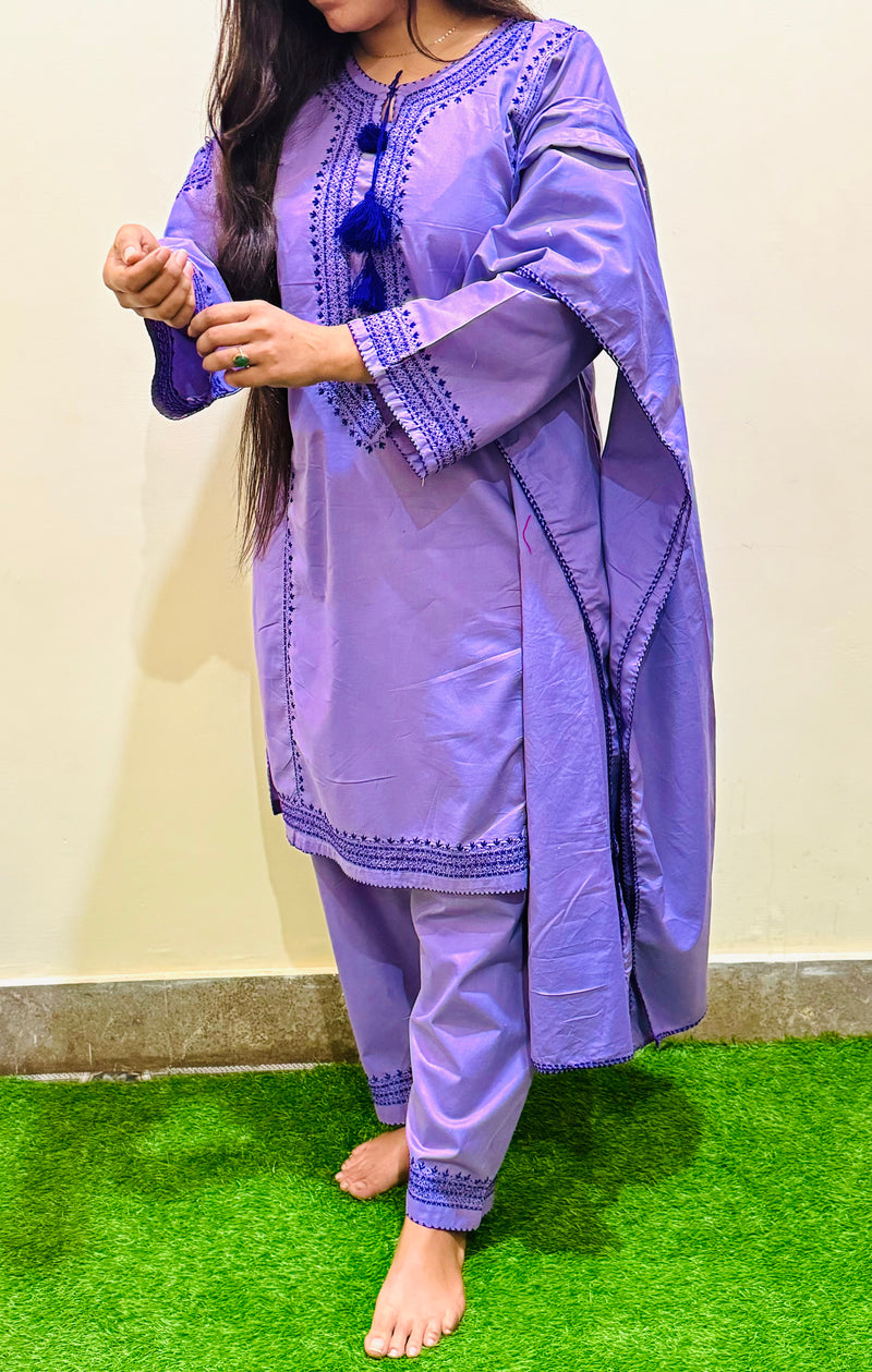 Gul-e-Aab - 3Pc Hand Embroidered Suit