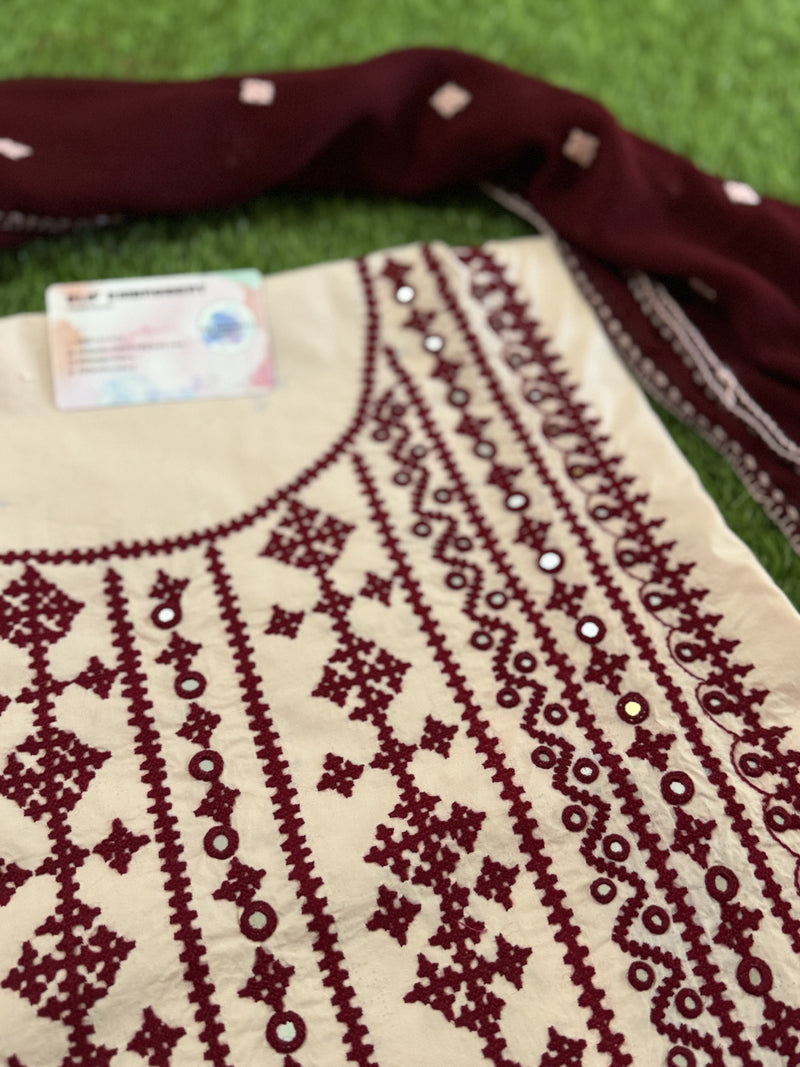 Zareen Vasl - Hand Embroidered 3Pc Unstitched Suit