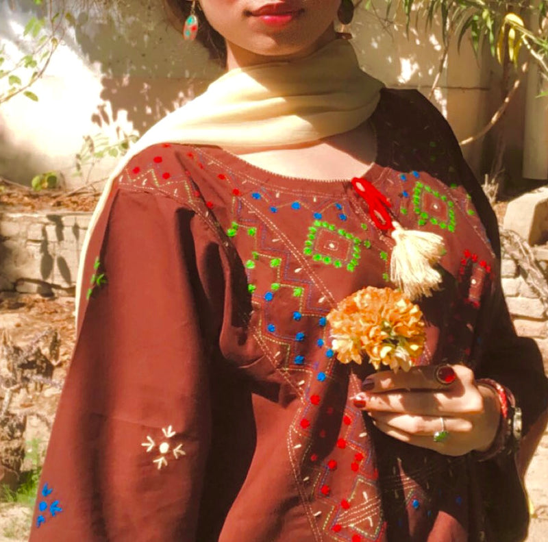 Qahwa Rang - 3PC Hand Embroidered Suit