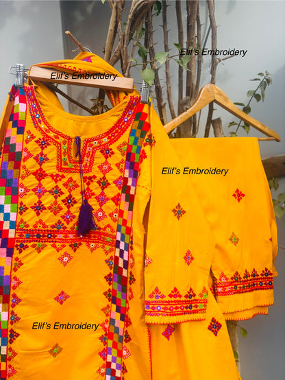 Zahina - 3Pc Hand Embroidered Suit