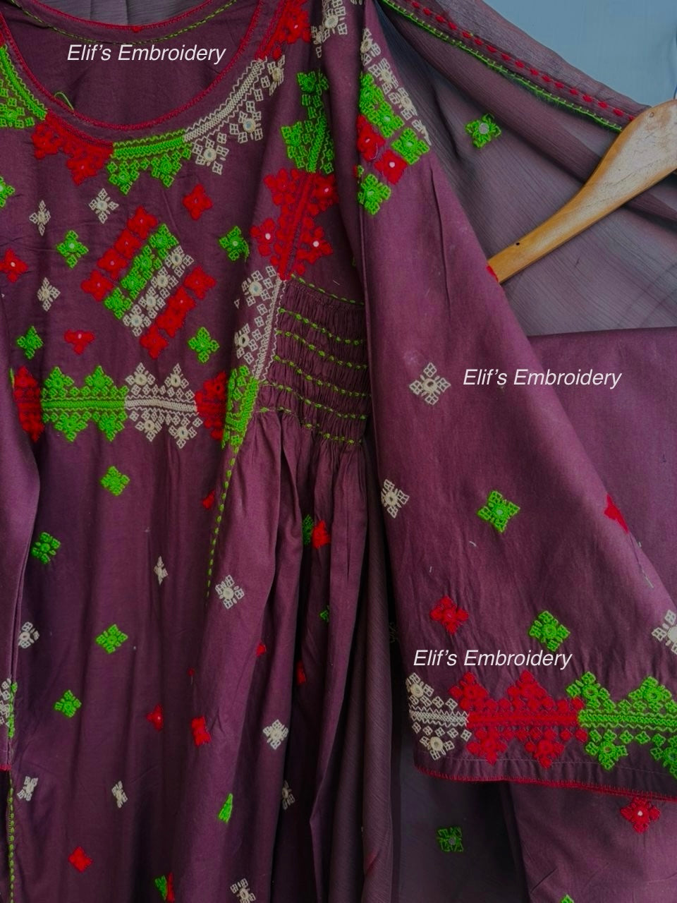 Ismara - 3Pc Hand Embroidered Suit