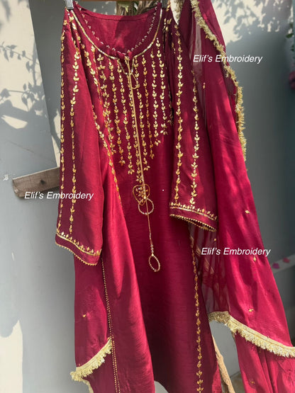 Zelina Nur - 3Pc Hand Embroidered Suit
