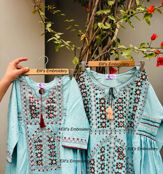 Derya - 2Pc Mom Daughter Embroidered Suit