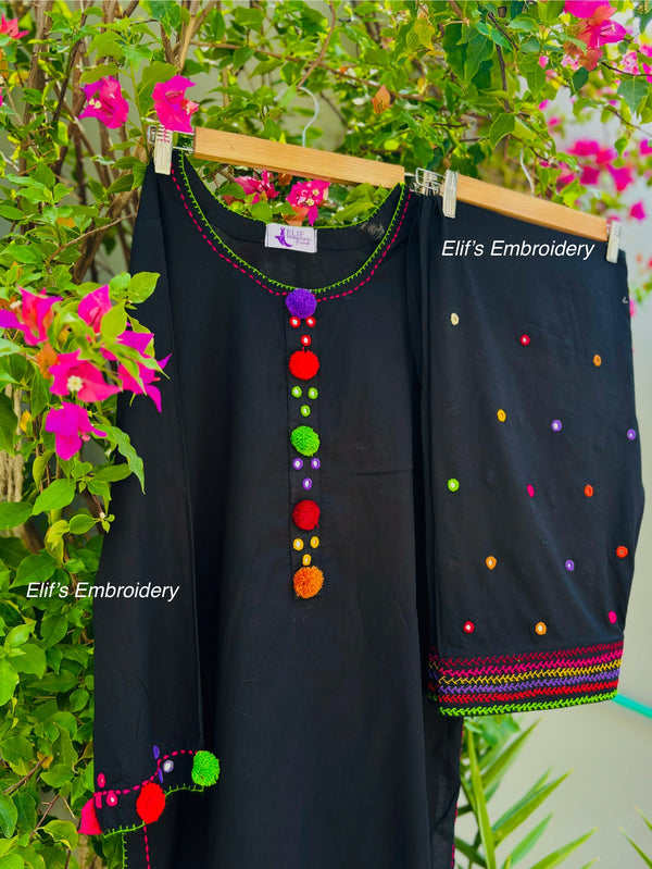 Noor-e-Rang - 2Pc Hand Embroidered Suit