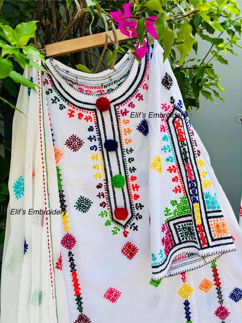 Lamees - 3PC Hand Embroidered Suit