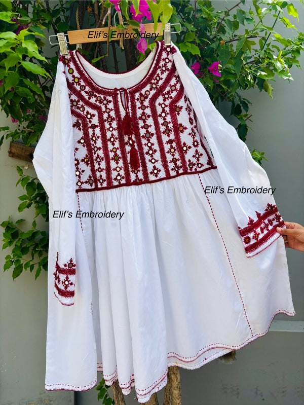 Hooriya - 2PC Hand Embroidered Suit