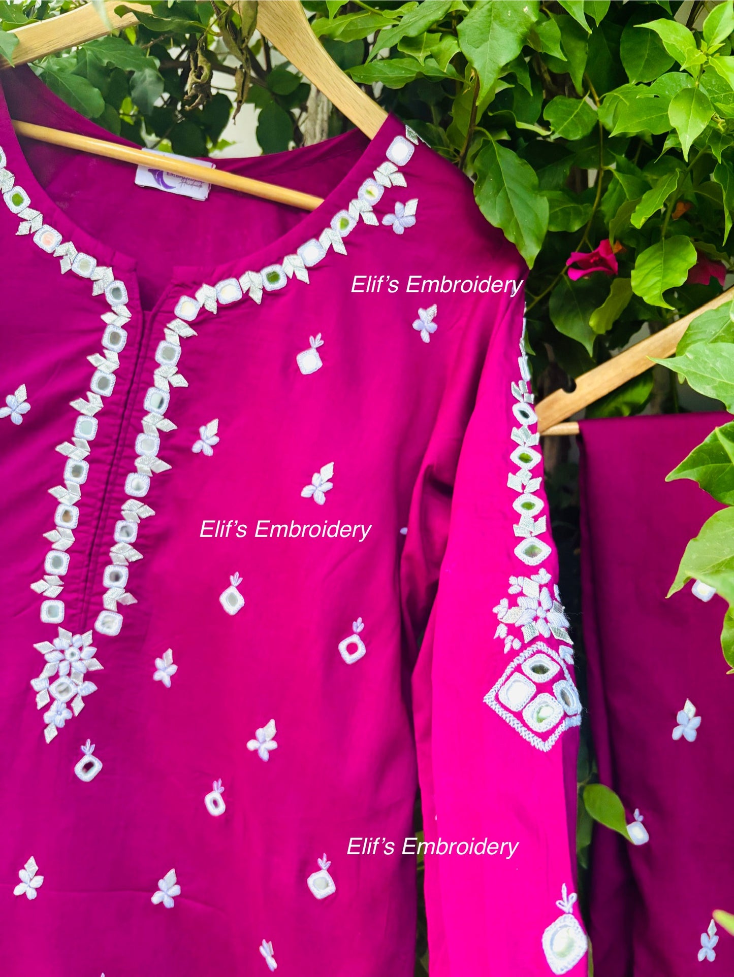 Zohila - 3Pc Hand Embroidered Suit