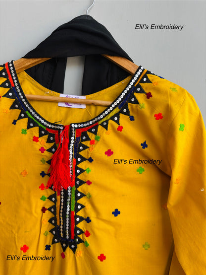 Sapphira - 3Pc Hand Embroidered Suit