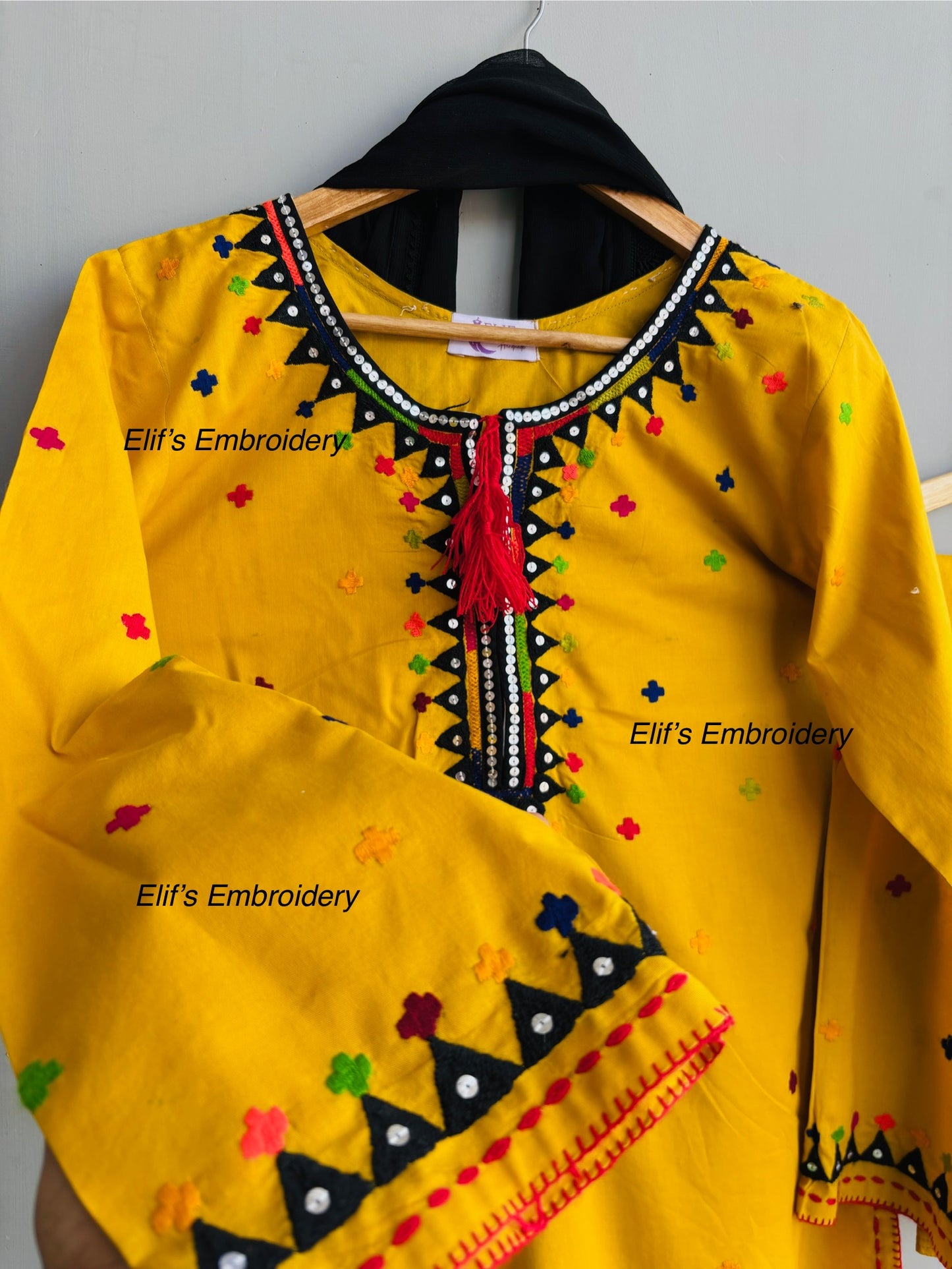Sapphira - 3Pc Hand Embroidered Suit