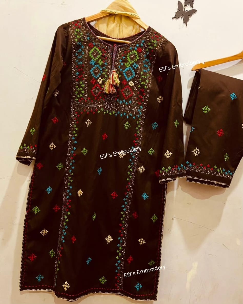 Rayhana - 3Pc Hand Embroidered Suit
