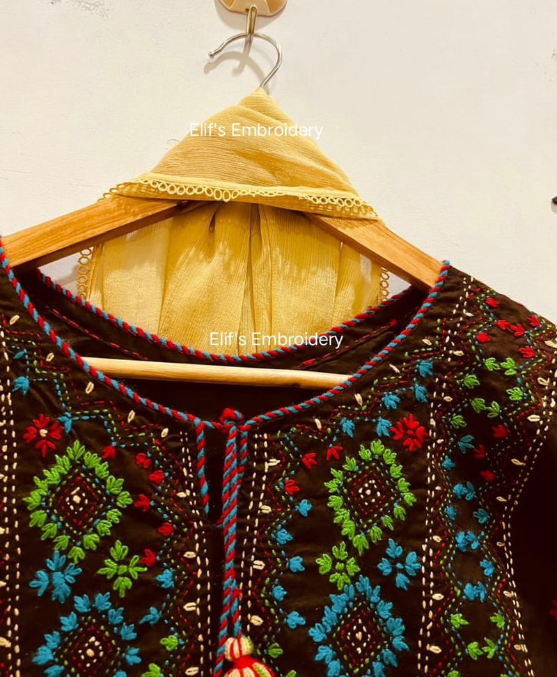 Rayhana - 3Pc Hand Embroidered Suit